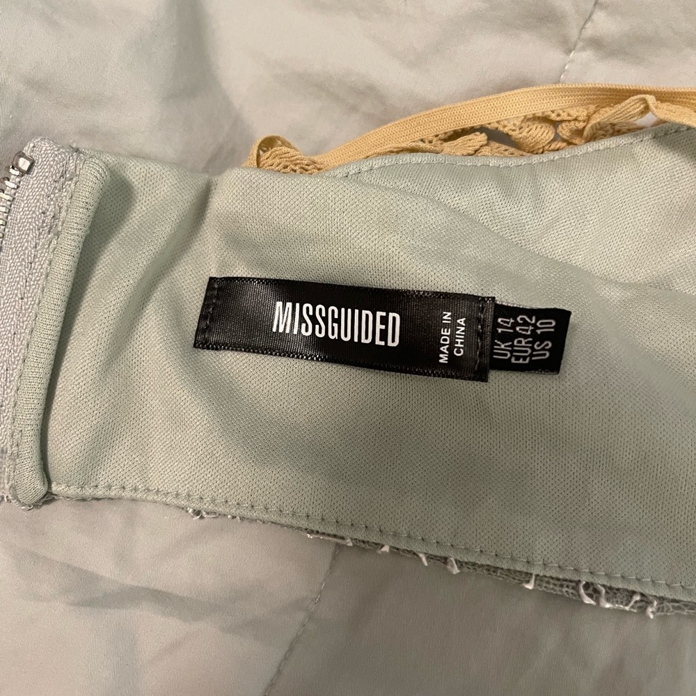 NWOT Misguided bralette top NEVER WORN size US 10 - Picture 2 of 3